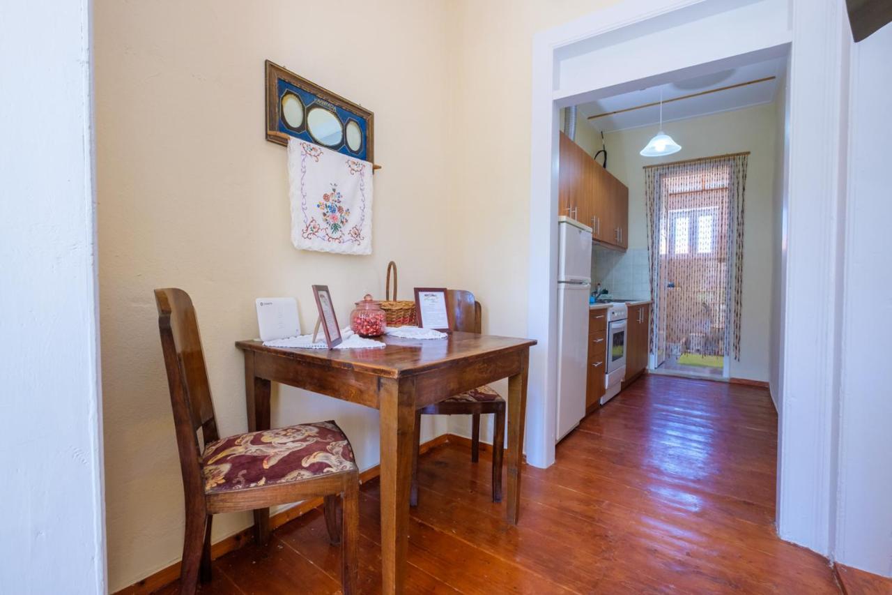 Annetas House Apartment Nea Koroni Bagian luar foto