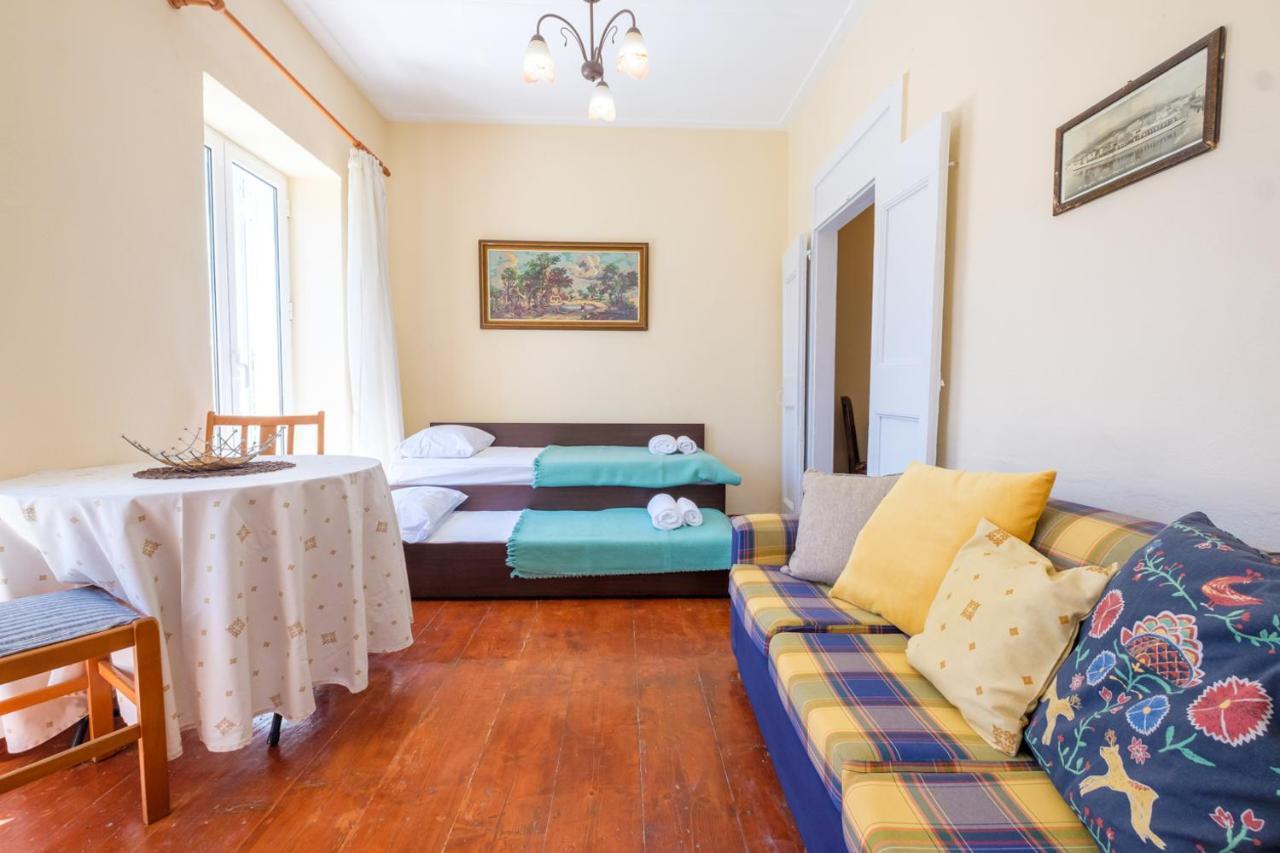 Annetas House Apartment Nea Koroni Bagian luar foto