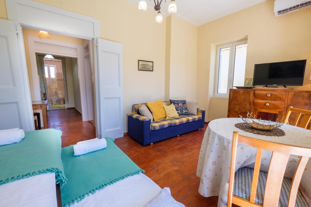 Annetas House Apartment Nea Koroni Bagian luar foto