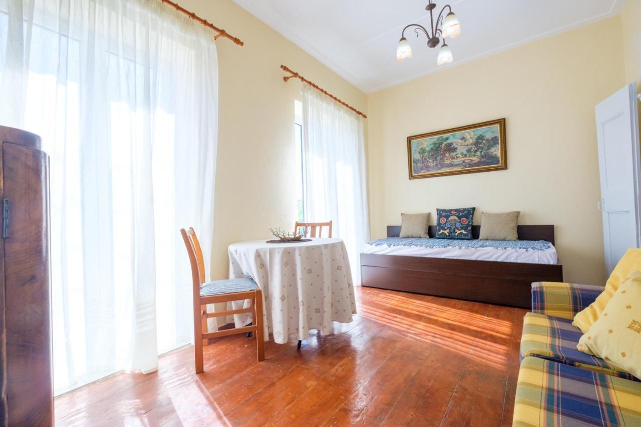 Annetas House Apartment Nea Koroni Bagian luar foto